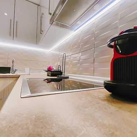 Costamare Boutiqueapart-Where Luxury Meets Comfort Rhodes City Bagian luar foto